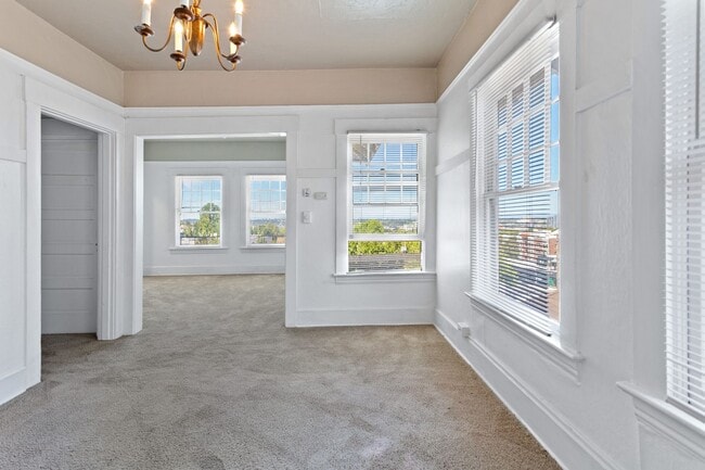 Photo - DON’T MISS OUT!!!! INCREDIBLE 3 BEDROOM Unit 807