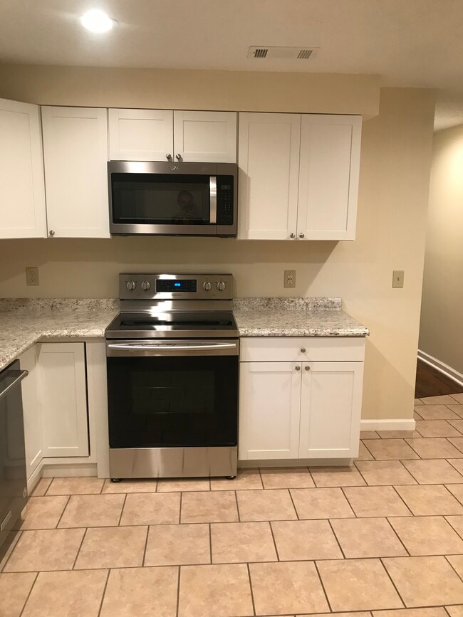 Photo - 201 W Locust St Unit 201 West Locust Street