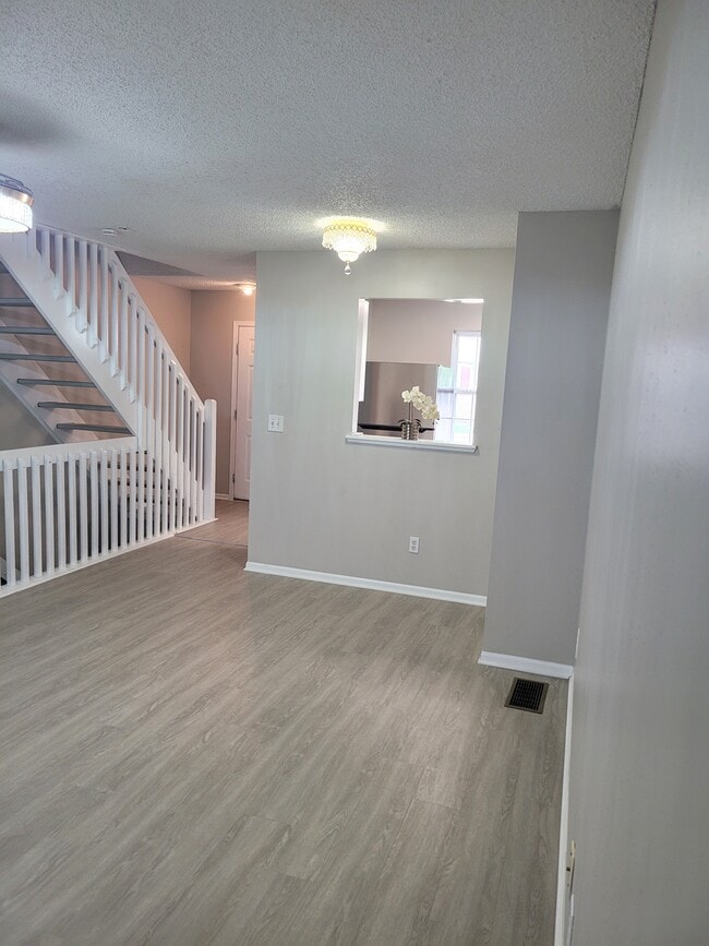 Photo - 1730 Ridgebury Dr Unit Hilliard Common Condominium