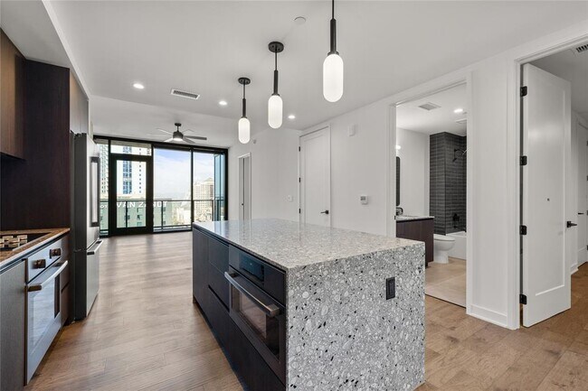 Photo - 84 East Ave Unit 1510