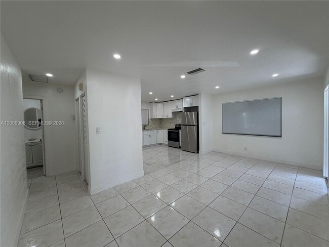 Photo - 732 SW 6th St Unit 732