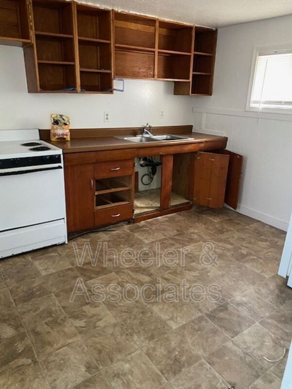 Photo - 493 N Harrisville Rd