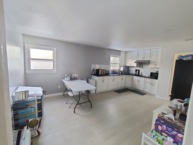 Photo - 8 Deborah Dr