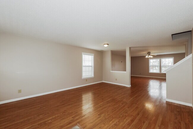 Photo - 2181 Olympia Dr