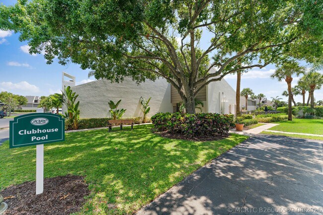 1605 S US Hwy 1 Unit M3-404