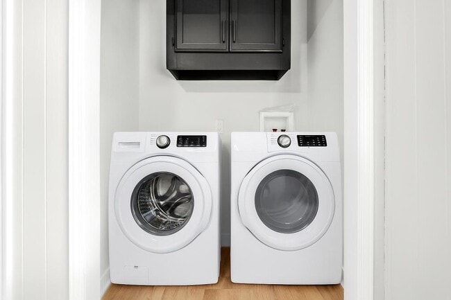 Photo - 4829 Bradford Dr