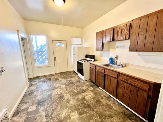 Photo - 4th Street Unit 1