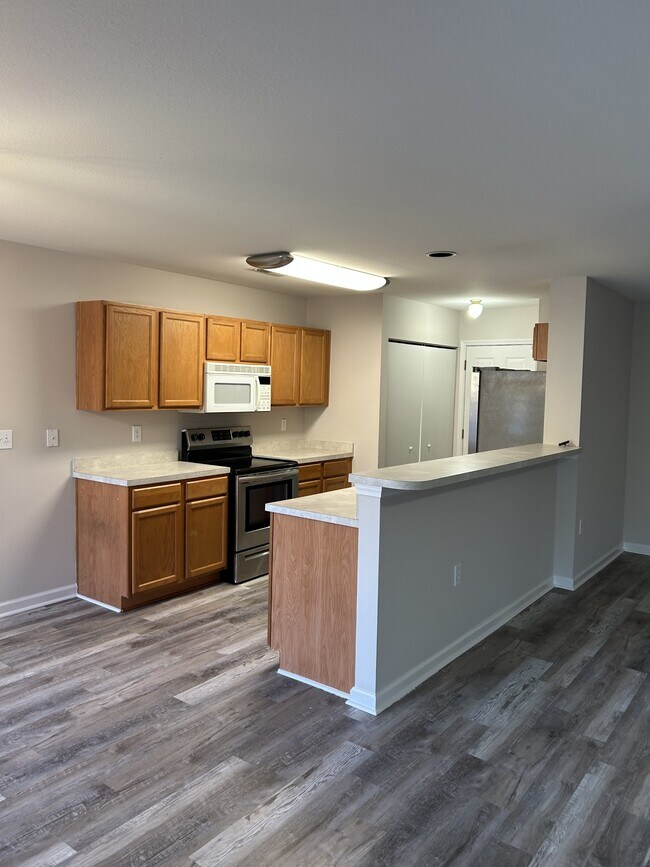 Photo - 2445 Whetstone Ln
