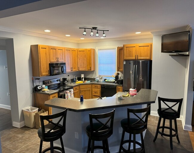 Photo - 457 N Spring St