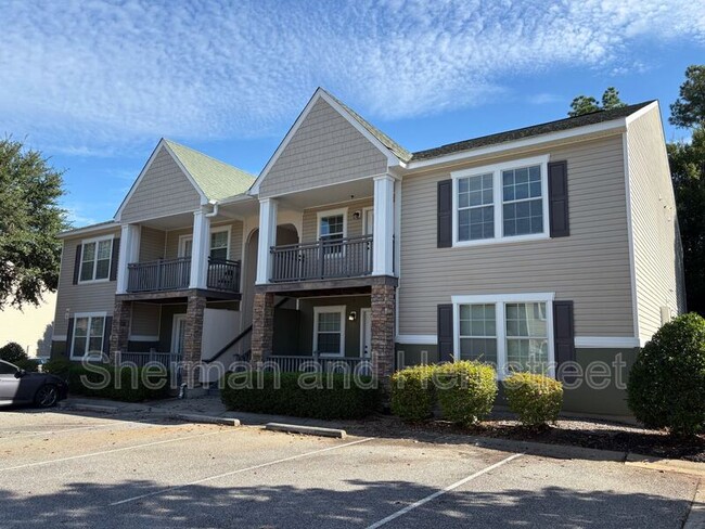 Building Photo - 3600 London Ct SW Unit 3600-201