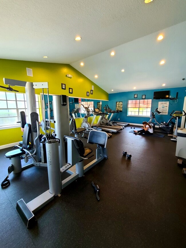 Photo - 2216 Grand Cayman Ct