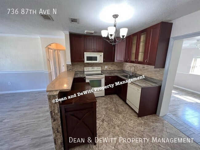 Photo - 736 87th Ave N