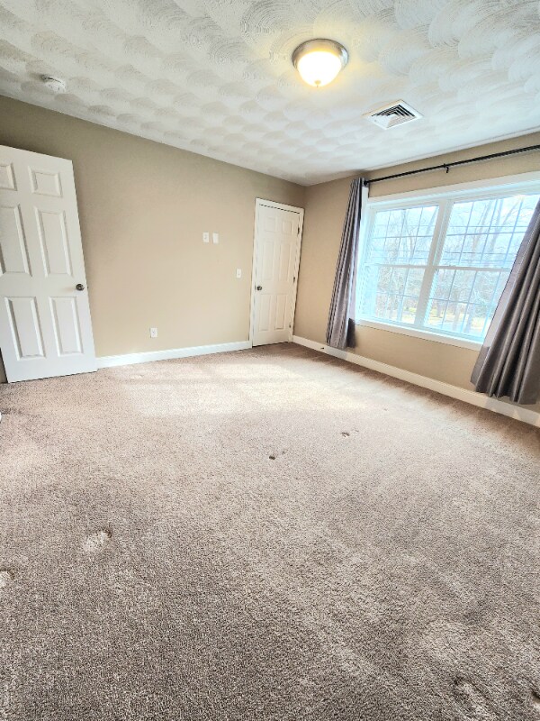 Photo - 2-4 Cranberry Dr Unit 4