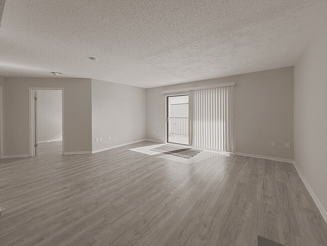 Photo - 2816 S Bartell Dr Unit 34