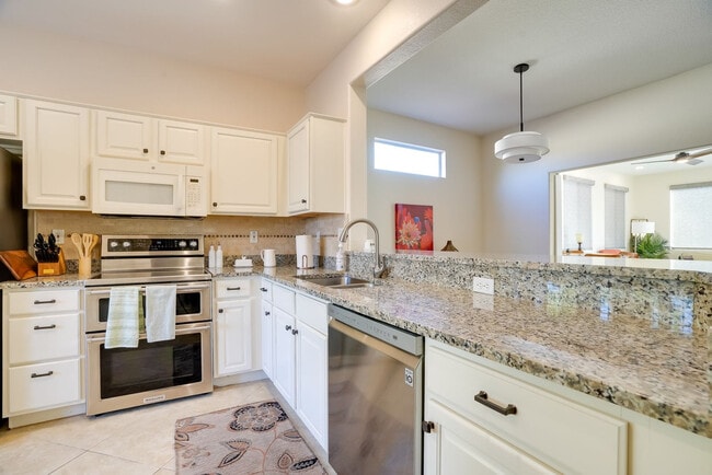 Photo - 15992 W Indigo Ln Unit SI ID1545822P