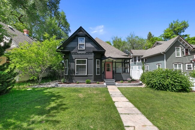 Photo - $100 Off 1st Month if Lease Starts by 5/1! Unit Main