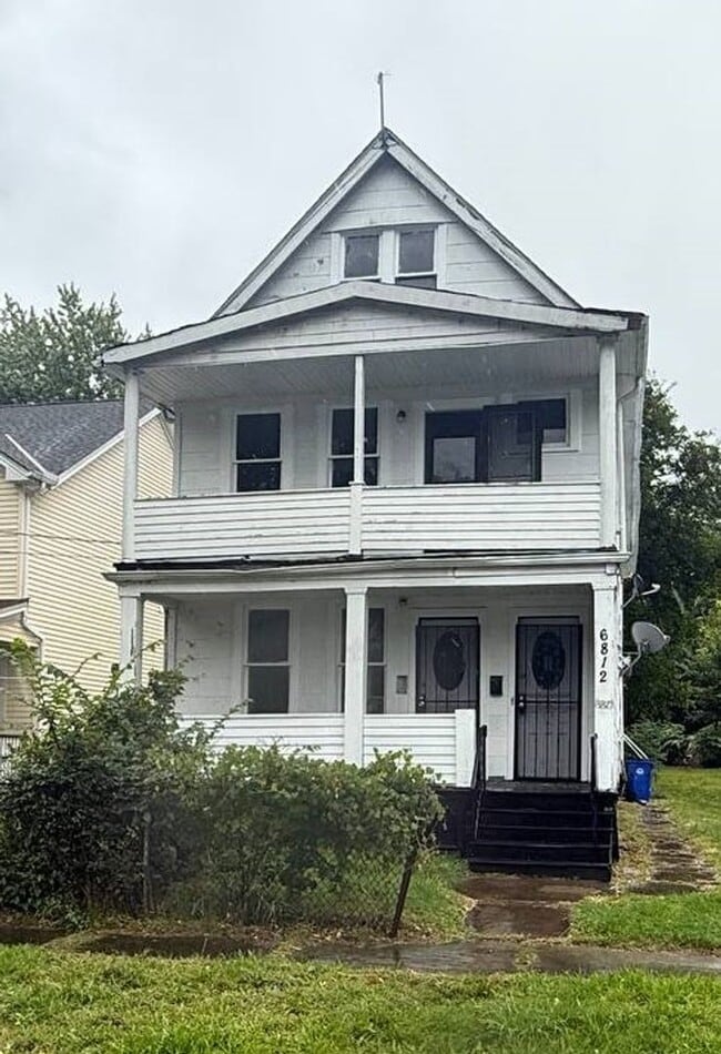 Building Photo - 6812 Whitney Ave Unit 1 Rental