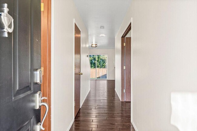 Photo - Updated and Spacious 3 Bed Yelm Rental!