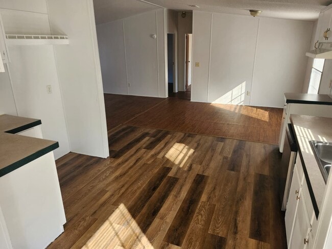 Photo - 9611 SW 82nd Ave