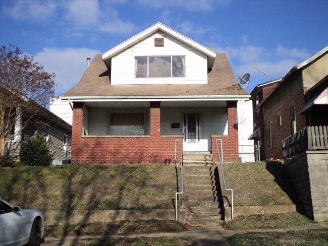 2512 1st Ave - 2512 1st Ave House