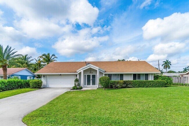 4593 Ellwood Dr