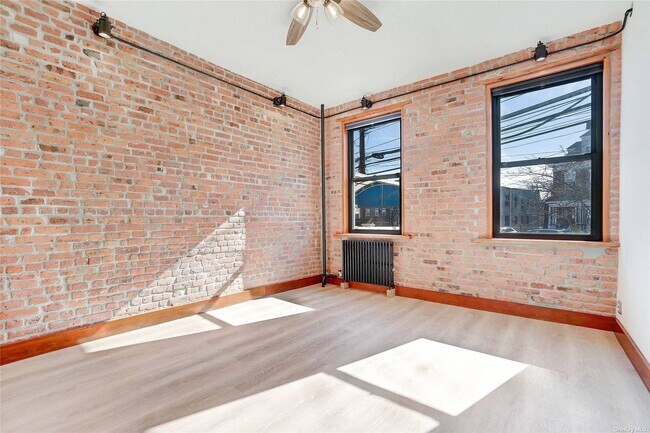 Photo - 67-07 Woodside Ave Apartment Unit 1