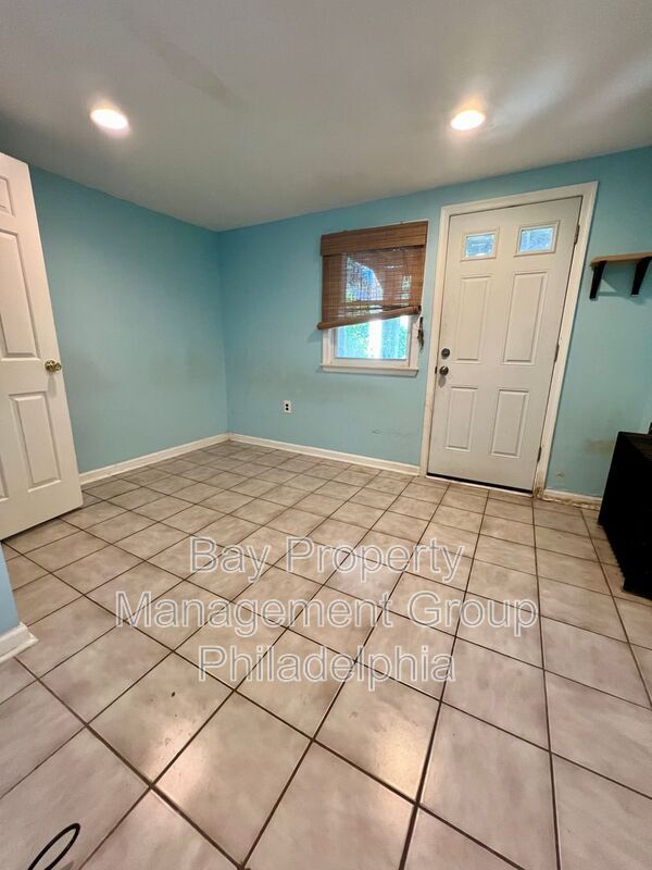 Photo - 4728 Smick St Unidad B