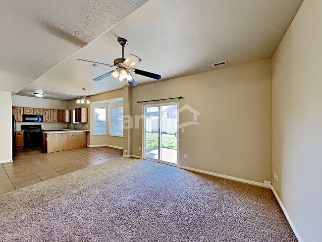 5708 Plumbago Ave