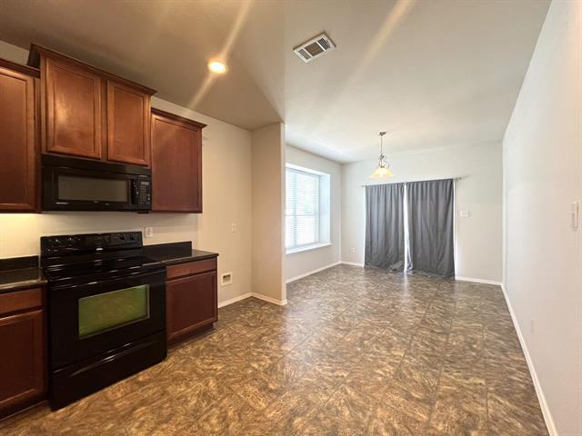 Photo - 937 Appalachian Ln