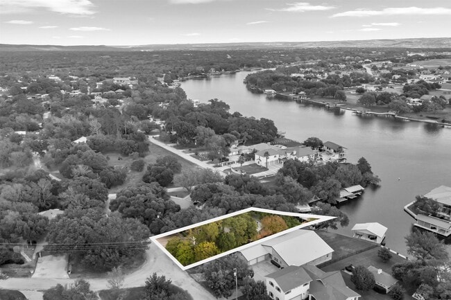 Photo - 207 Elm Lodge Dr