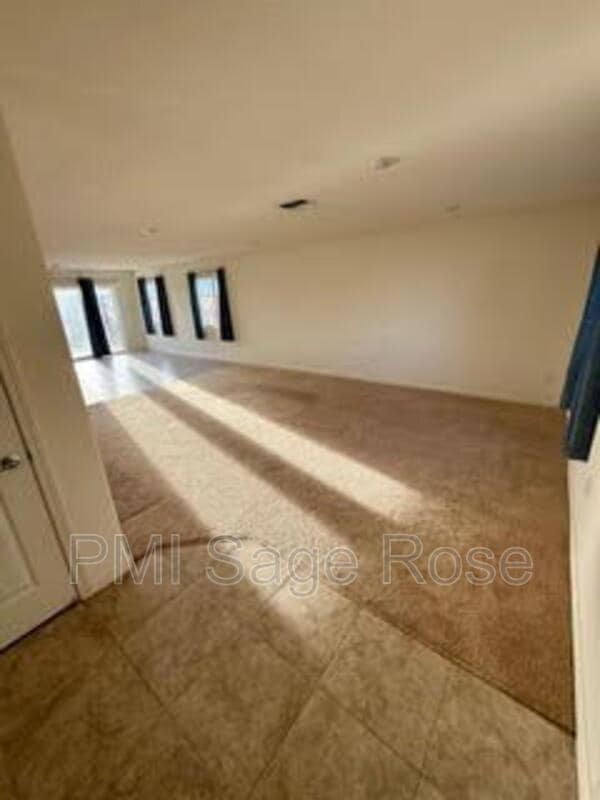 Photo - 8932 Coyote Blf Dr