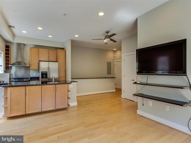 Photo - 500 M St NW Unit 3