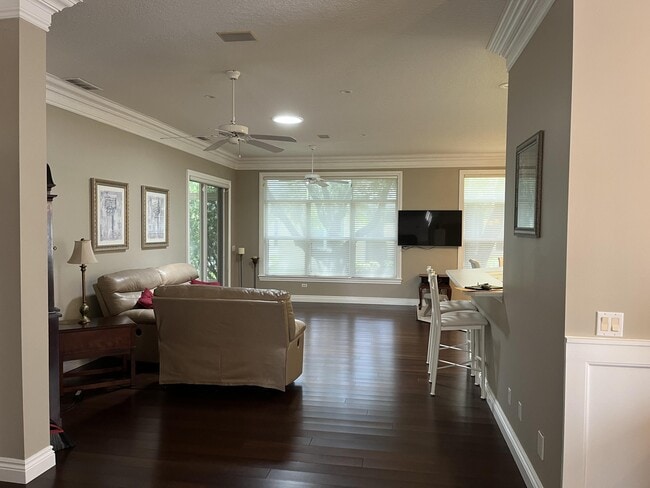 Photo - 628 Venetto Ct