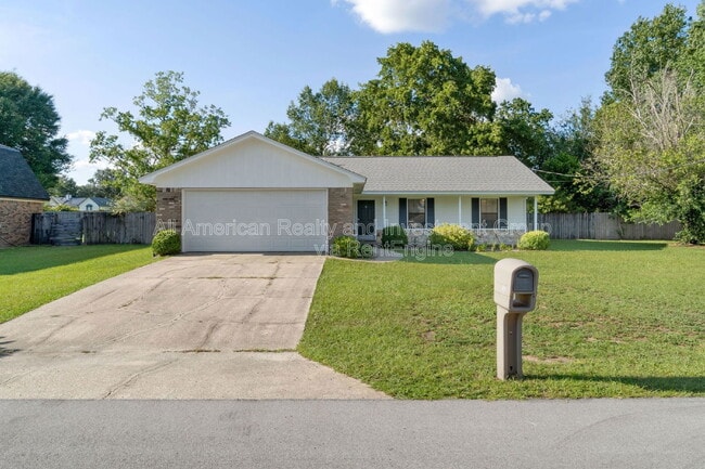 Photo - 502 Krest Dr