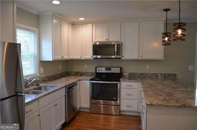 Photo - 1706 Harts Mill Rd