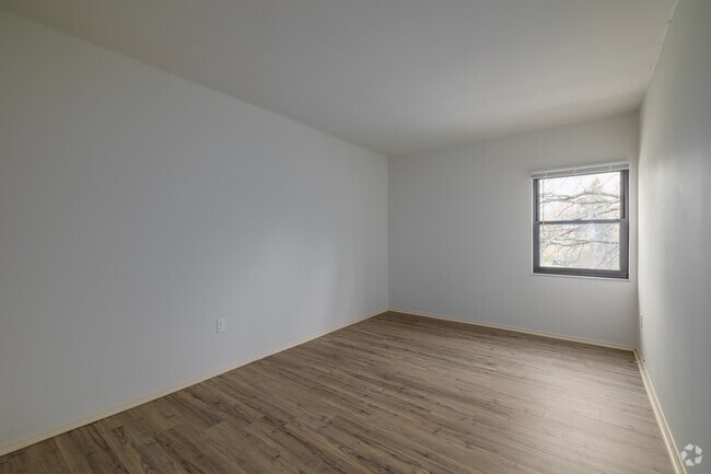 2BR , 1BA - 1,073SF - Bedroom
