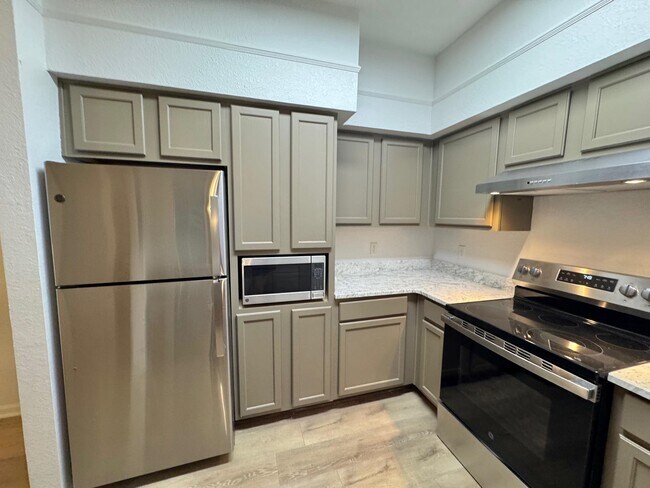 Photo - 2801 Chancellorsville Dr Condo Unit 1012