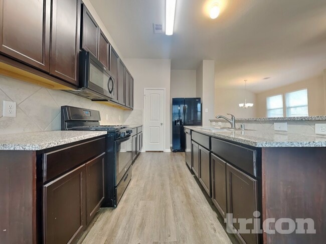 Photo - 15607 Jackie Robinson Rd