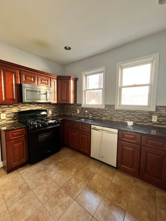 Photo - 124 Warner Ave Unidad 1