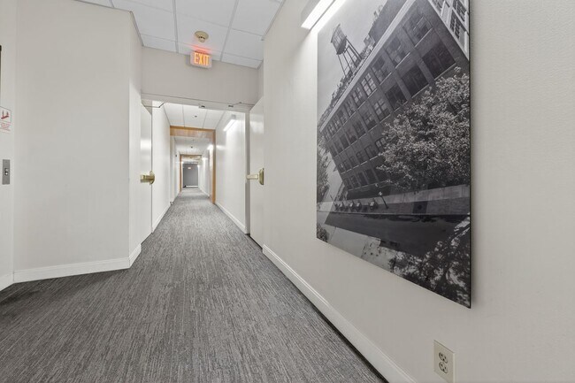 526 Plum St Unit 402