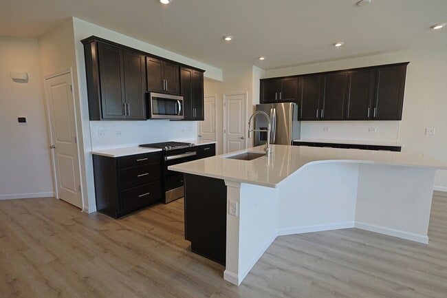 Photo - 2287 Ryegrass Ln