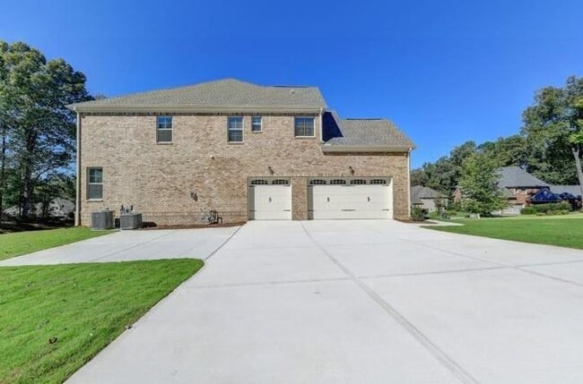 Photo - 1925 Alcovy Trails Dr SE