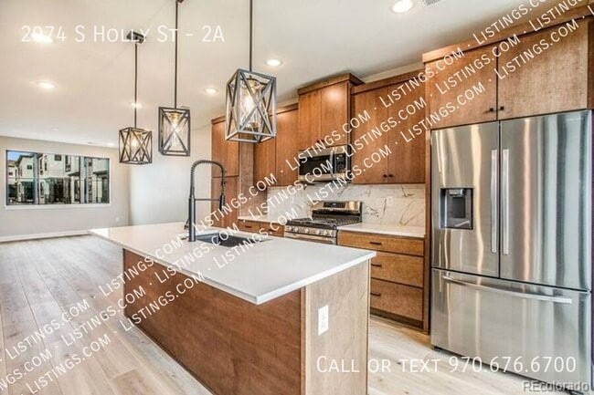 Photo - 2074 S Holly St