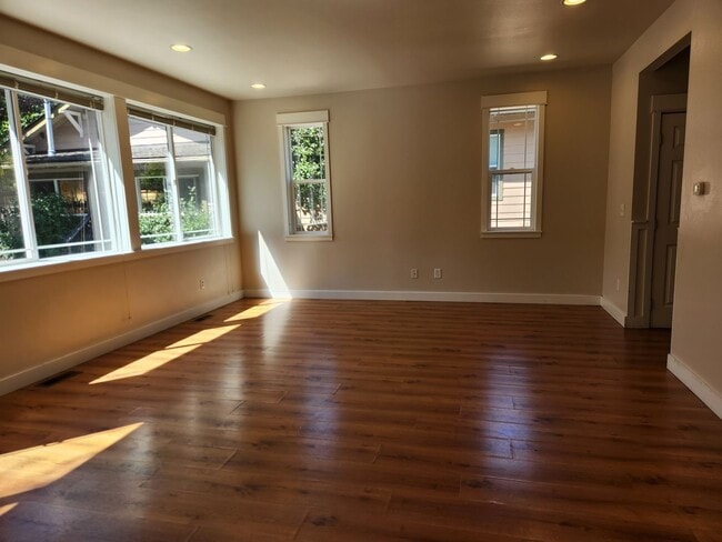 Photo - 1300 22nd St