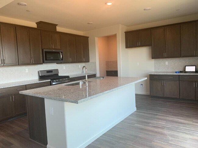 Photo - 1140 Morningside Pl