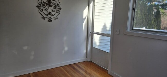 Photo - 92 Flagler St