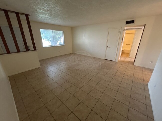 Photo - 2108 Hunt Dr Unidad 2108 Hunt Dr  A