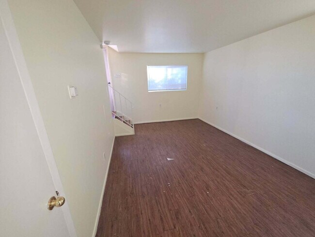 Photo - Aurora - 2 Bedroom, 2 Bathroom Duplex (13NE)