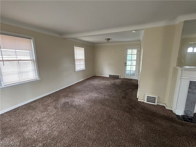 12324 Willard Ave