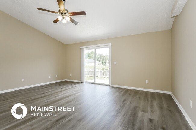 Photo - 1368 Summerbrook Dr Casa